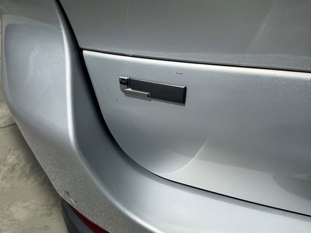 Used 2021 Jeep Grand Cherokee L Laredo w/ Luxury Tech Group I image 34