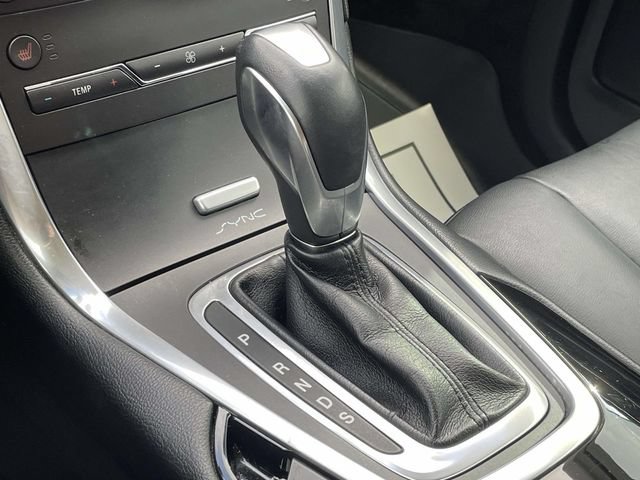Certified 2017 Ford Edge Titanium w/ Technology Package FWD image 35