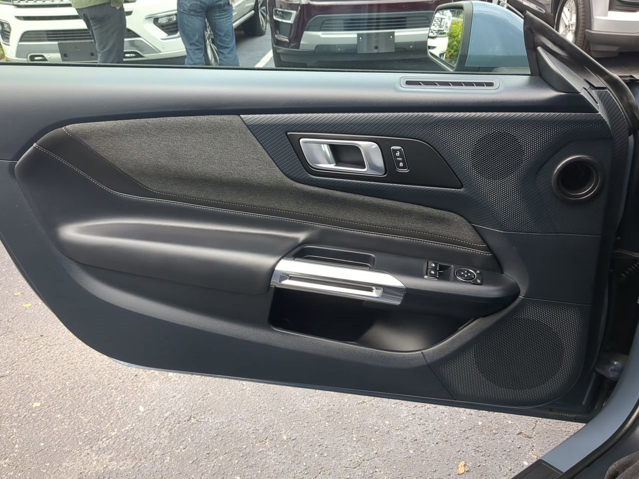 Certified 2024 Ford Mustang Coupe image 27