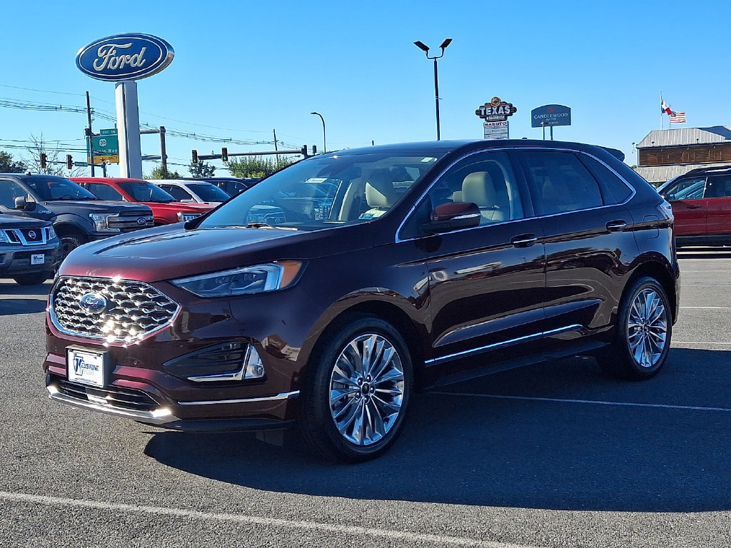 Certified 2024 Ford Edge Titanium w/ Titanium Elite Package AWD/4WD image 3