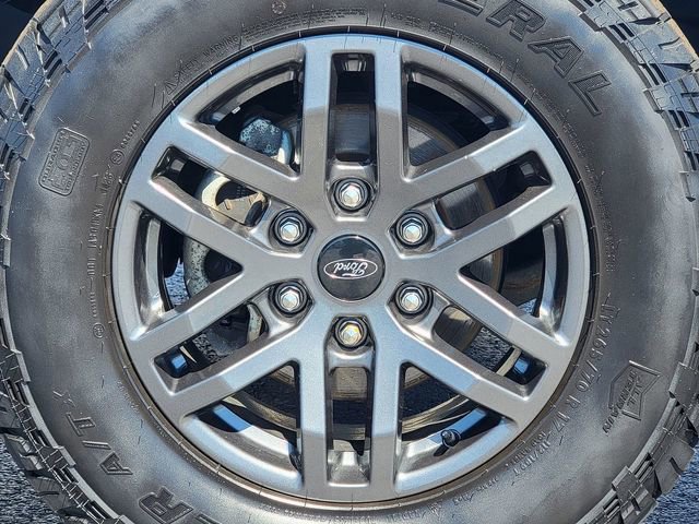 Certified 2023 Ford Ranger Lariat w/ Tremor Off-Road Package AWD/4WD image 17