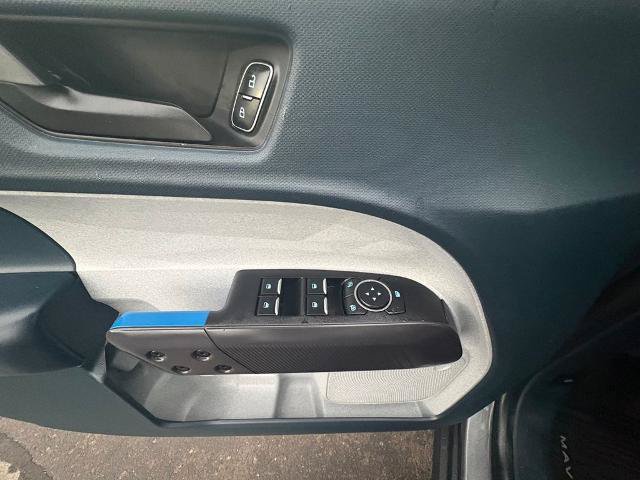 Certified 2025 Ford Maverick XLT w/ XLT Luxury Package AWD/4WD image 19