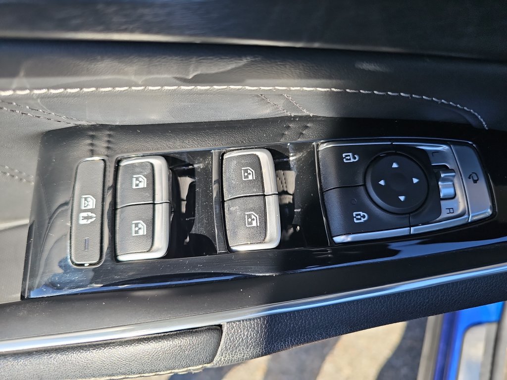 Used 2023 Kia Sorento SX FWD image 28