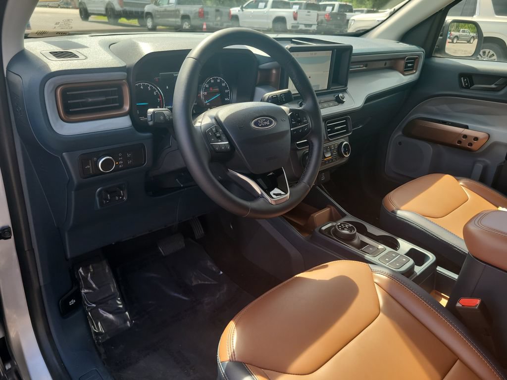 Certified 2024 Ford Maverick Lariat w/ 4K Tow Package AWD/4WD image 15