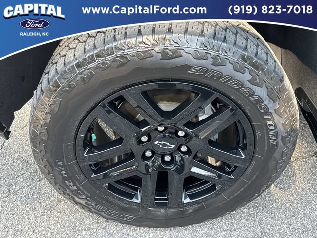 Used 2025 Chevrolet Silverado 1500 LT Trail Boss w/ LT Trail Boss Premium Package AWD/4WD image 12