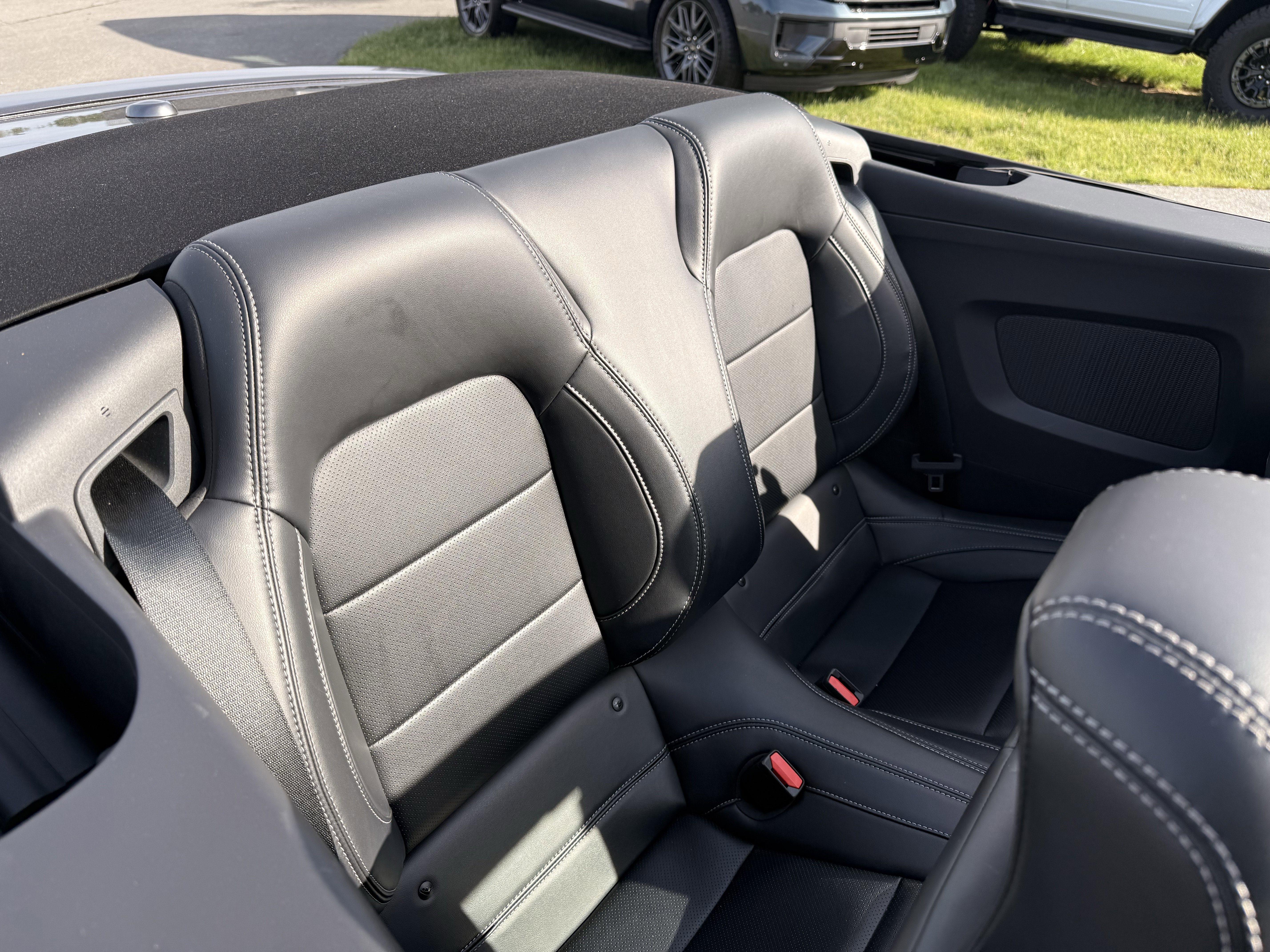 Certified 2025 Ford Mustang Premium RWD image 32