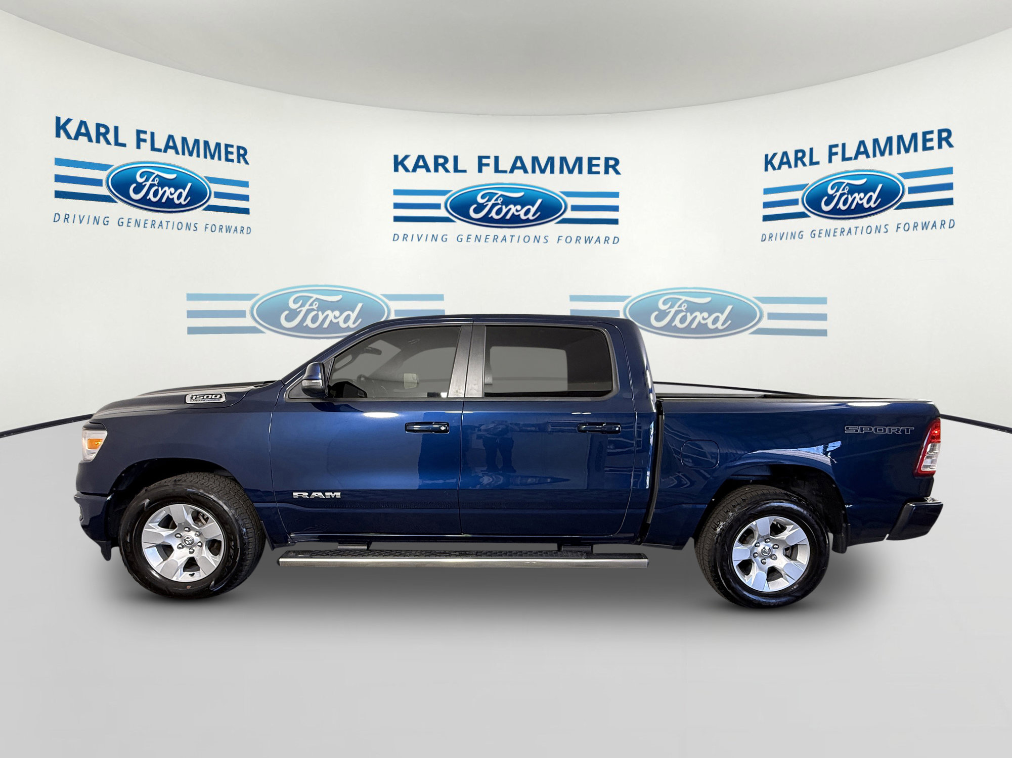 Used 2023 RAM 1500 Big Horn AWD/4WD image 5