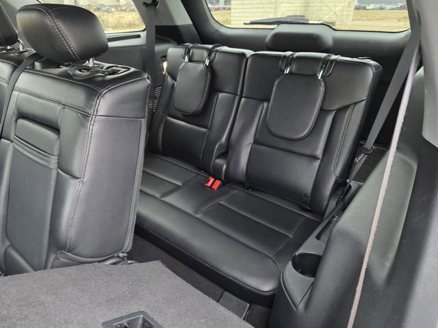 Certified 2023 Ford Explorer Limited image 12