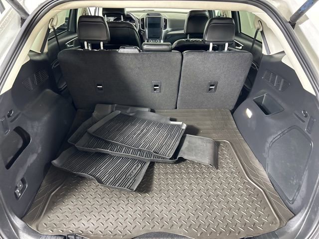 Certified 2024 Ford Edge Titanium image 19