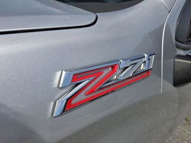 Used 2020 Chevrolet Silverado 1500 RST AWD/4WD image 16