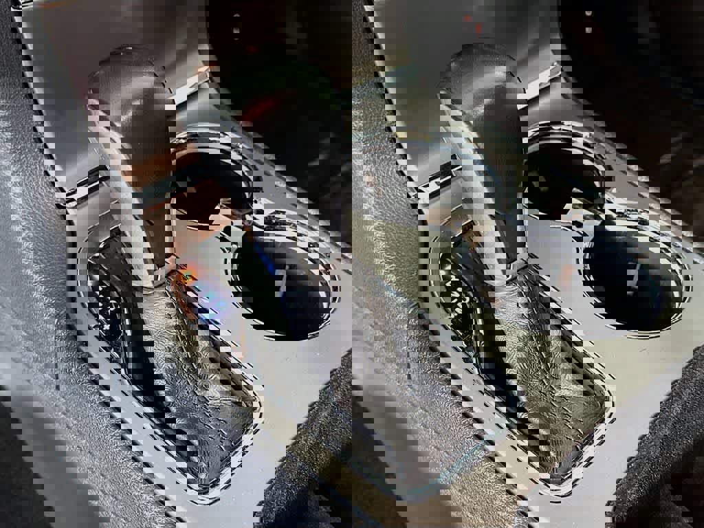 Used 2020 Jeep Grand Cherokee Altitude image 21