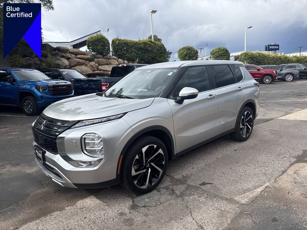 Used 2023 Mitsubishi Outlander SE
