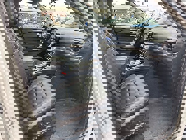 Certified 2023 Ford Explorer XLT w/ Equipment Group 202A image 12