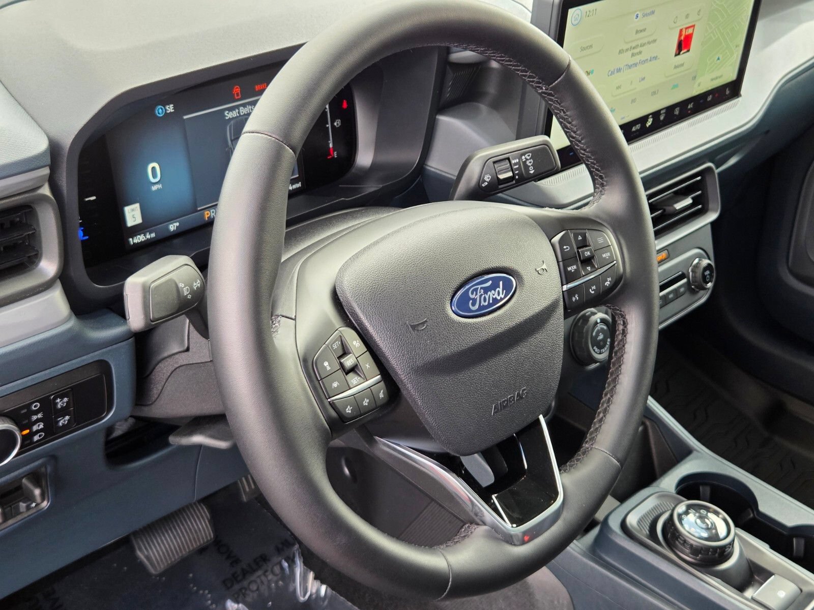 Certified 2025 Ford Maverick Lariat w/ Black Appearance Package AWD/4WD image 19