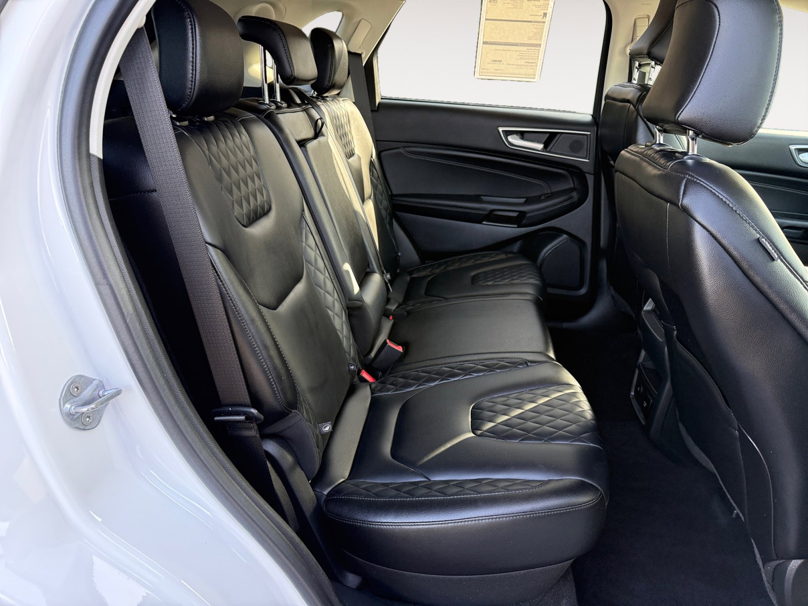 Certified 2023 Ford Edge Titanium w/ Class II Trailer Tow Package image 18