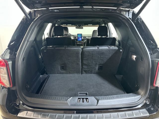Certified 2022 Ford Explorer ST w/ Equipment Group 401A image 11