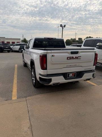 Used 2024 GMC Sierra 1500 Denali w/ Denali Reserve Package AWD/4WD image 3