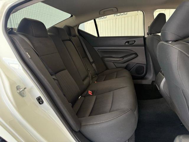 Used 2023 Nissan Altima 2.5 S FWD image 9