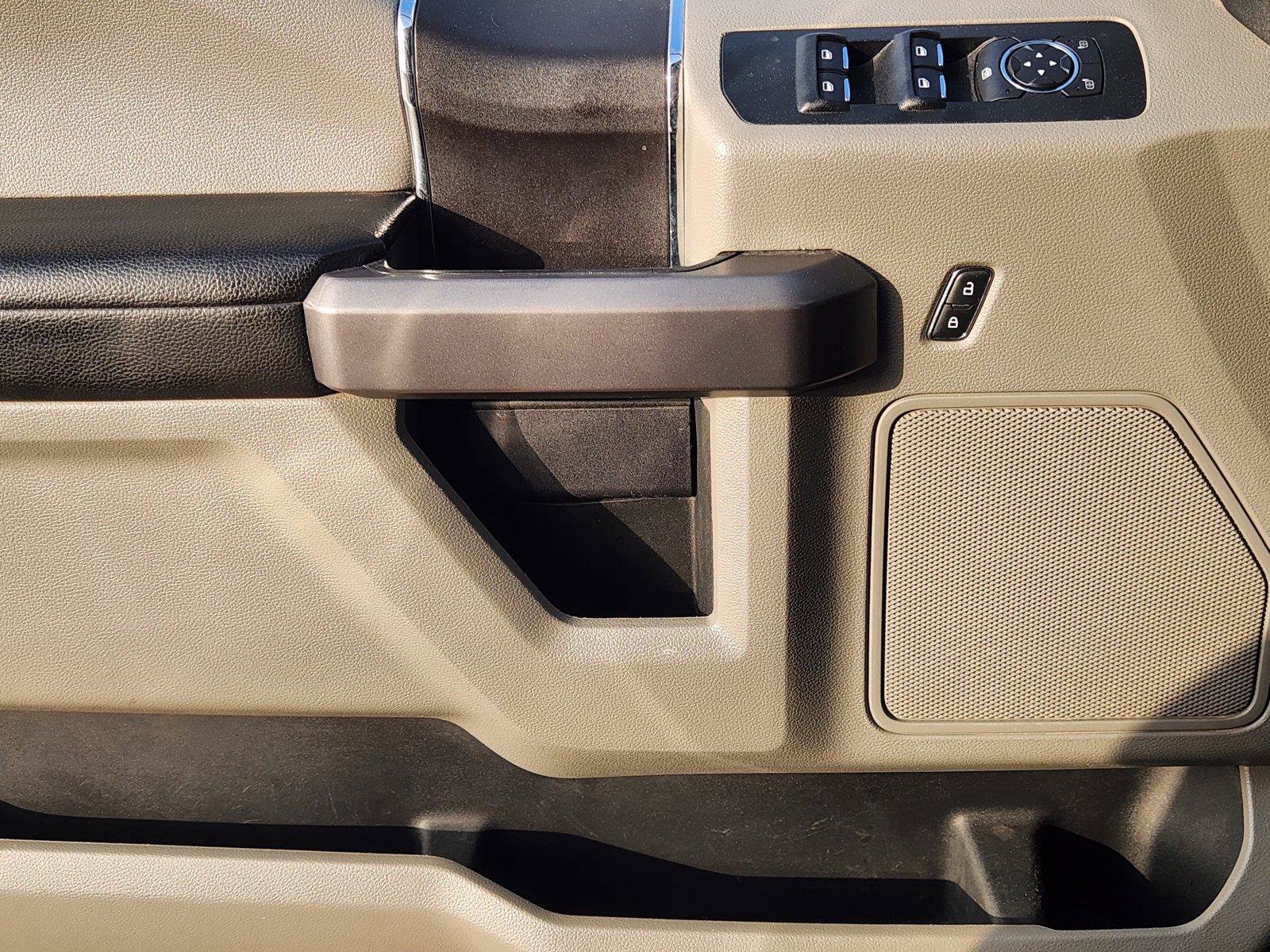 Certified 2019 Ford F150 XLT RWD image 18