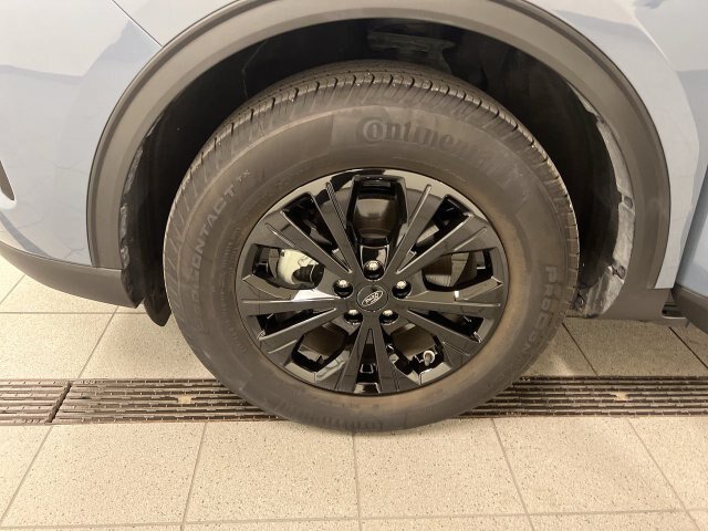 Certified 2025 Ford Escape Active w/ Cold Weather Package AWD/4WD image 10