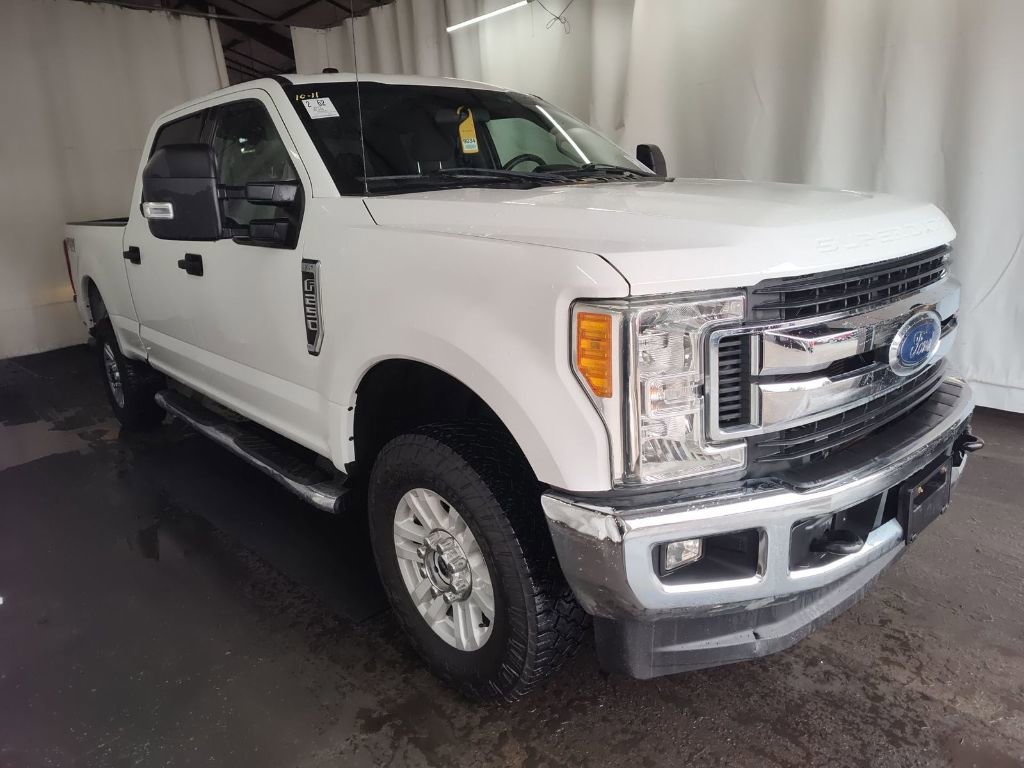 Certified 2017 Ford F250 XLT w/ FX4 Off-Road Package AWD/4WD image 5