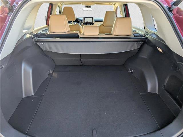 Used 2023 Toyota RAV4 XLE Premium image 6