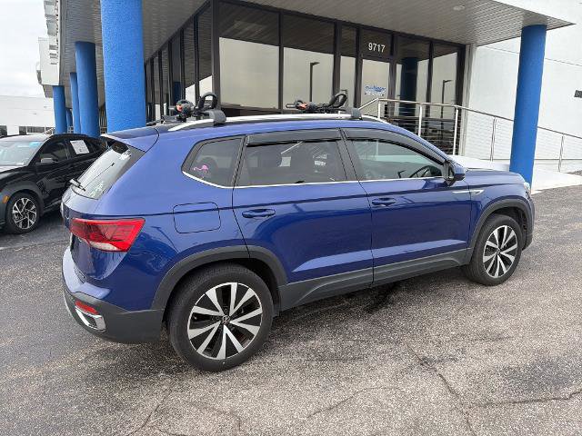 Used 2023 Volkswagen Taos SE AWD/4WD image 5