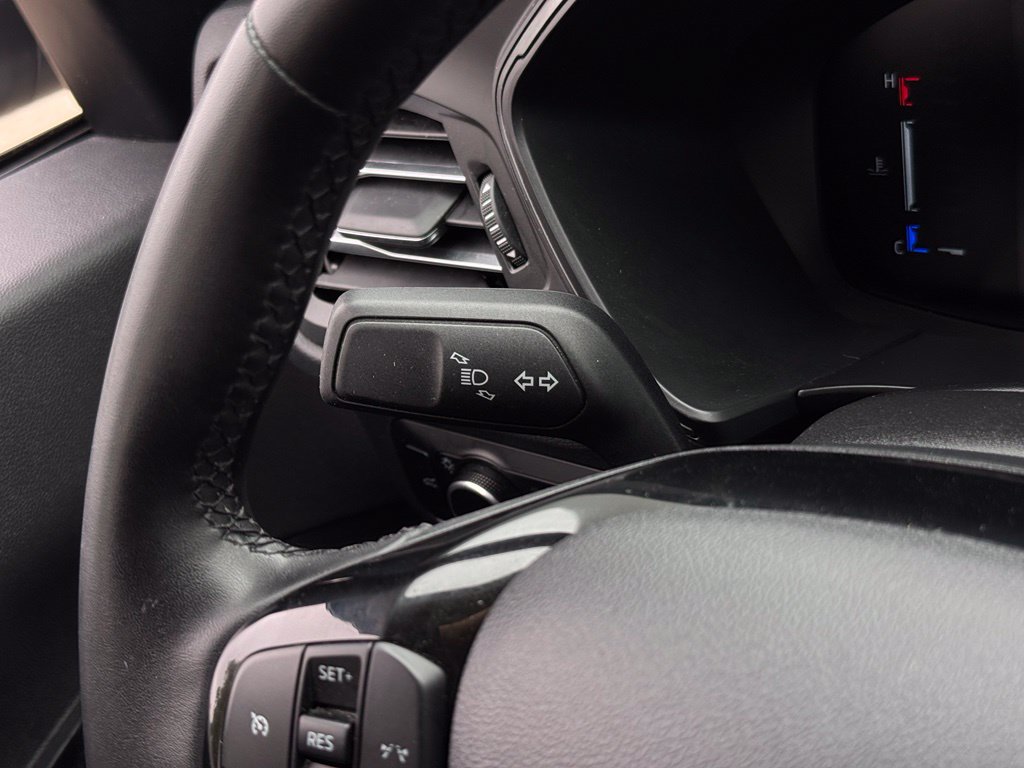 Certified 2024 Ford Escape Active AWD/4WD image 33