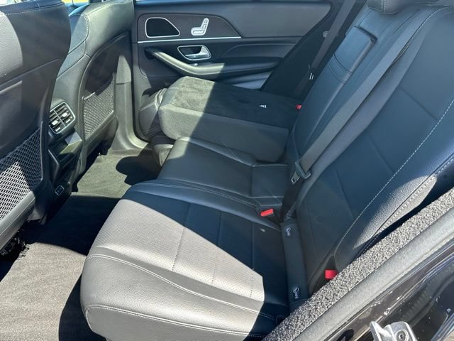 Used 2025 Mercedes-Benz GLE 350 4MATIC image 16