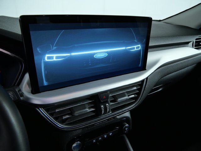 Certified 2025 Ford Escape Platinum AWD/4WD image 19