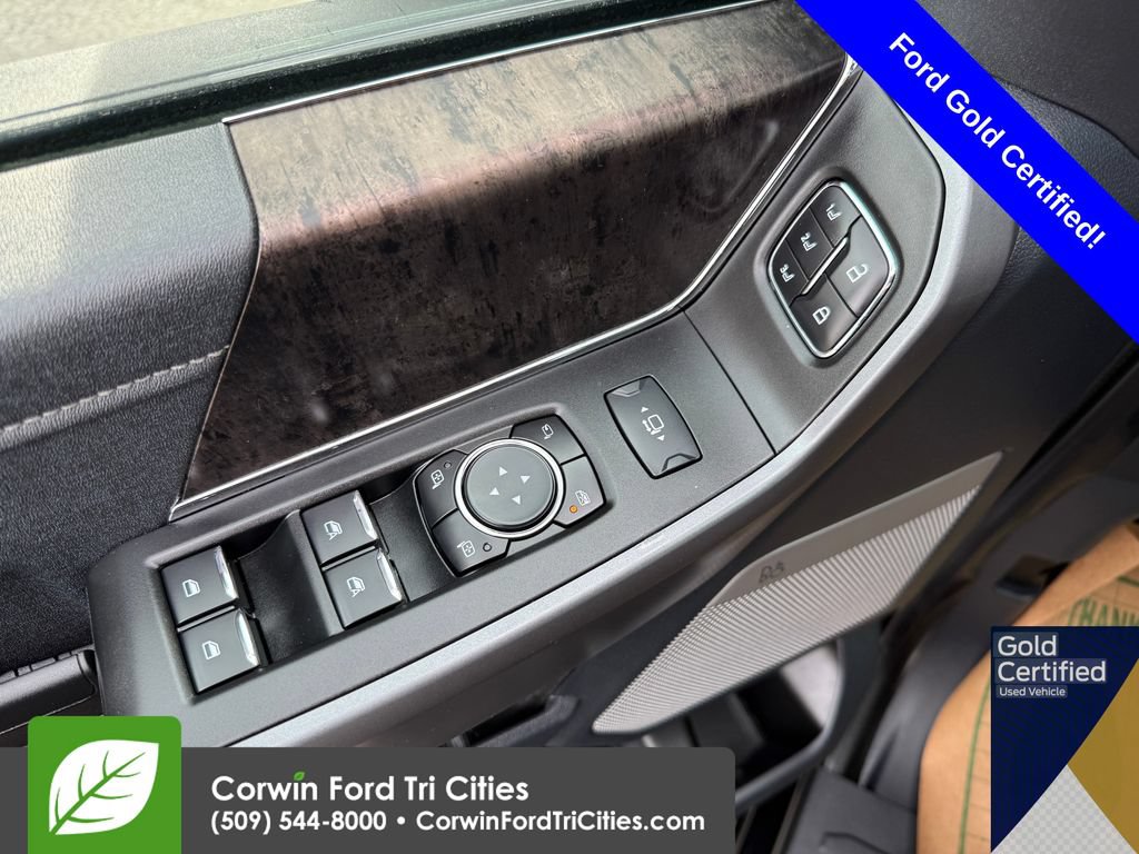Certified 2025 Ford F350 Lariat w/ Camper Package AWD/4WD image 19