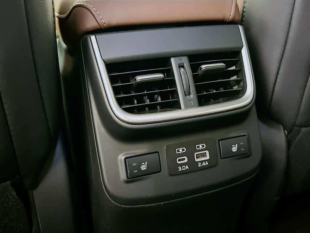 Used 2023 Subaru Outback Touring XT AWD/4WD image 13