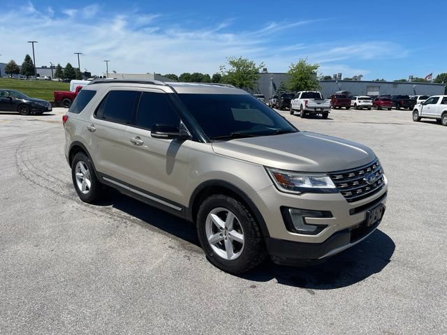 Certified 2017 Ford Explorer XLT w/ Equipment Group 202A