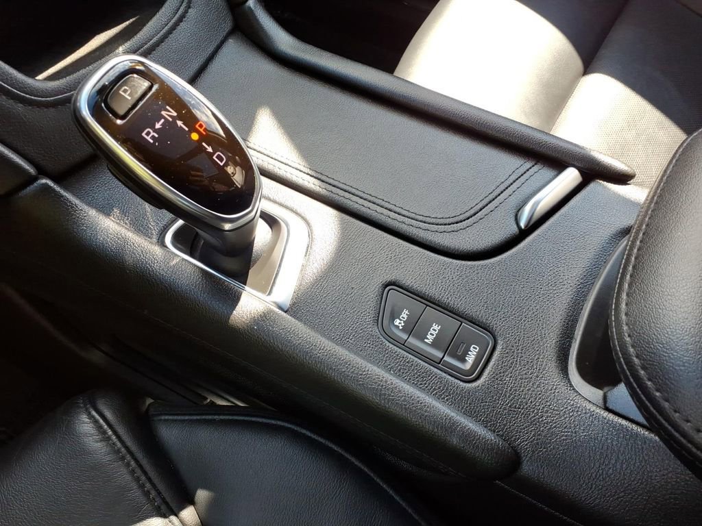 Used 2019 Cadillac XT5 Premium Luxury AWD/4WD image 23