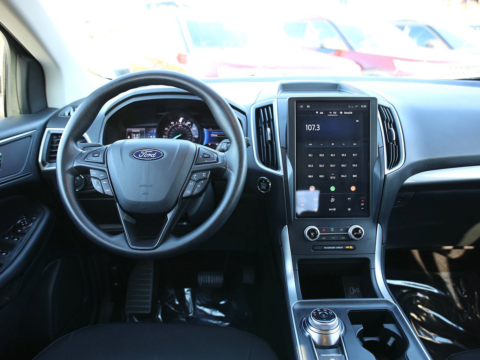 Certified 2023 Ford Edge SE w/ Black Appearance Package image 14