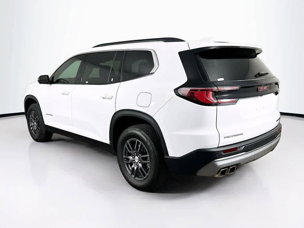 Used 2025 GMC Acadia Elevation FWD image 4