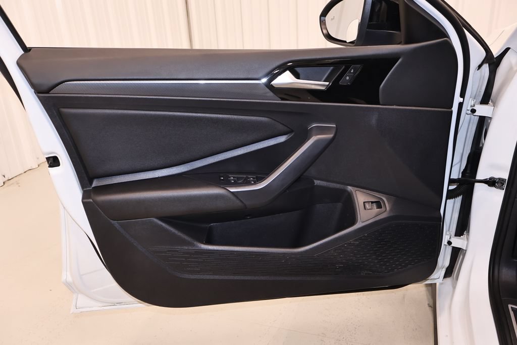 Used 2021 Volkswagen Jetta GLI FWD image 9