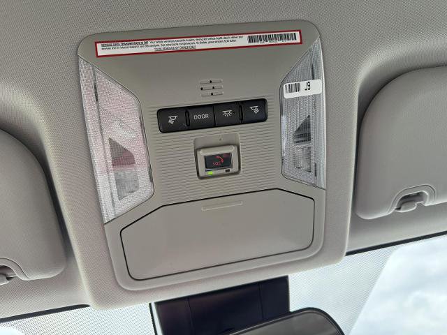 Used 2021 Toyota RAV4 LE image 27