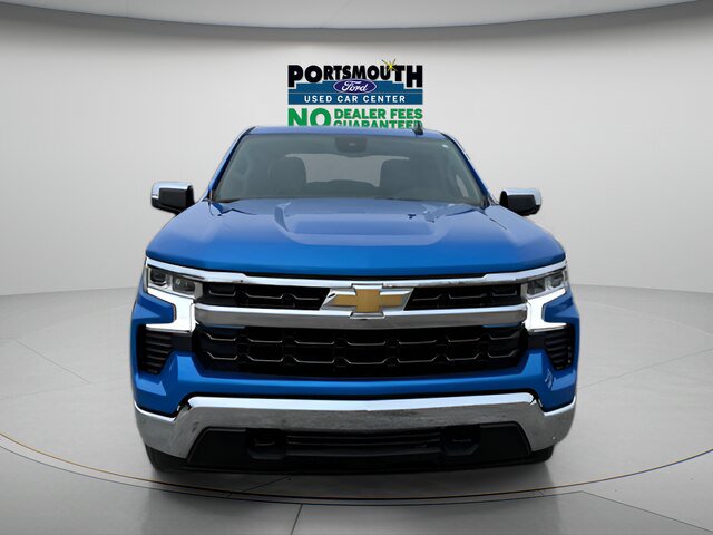 Used 2025 Chevrolet Silverado 1500 LT AWD/4WD image 9