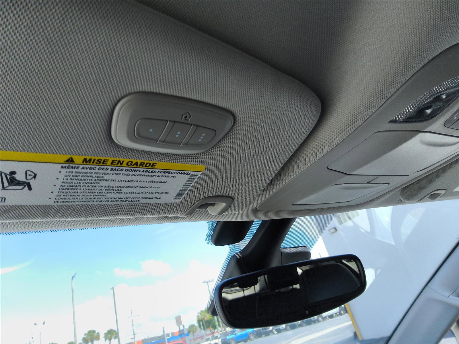 Used 2022 Chrysler Pacifica Touring-L AWD/4WD image 33