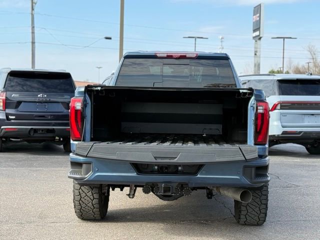 Used 2025 GMC Sierra 3500 Denali Ultimate AWD/4WD image 46