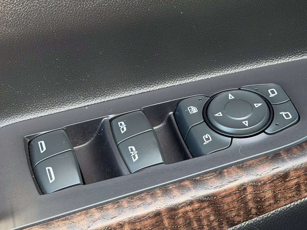Used 2020 GMC Acadia Denali w/ Technology Package AWD/4WD image 31