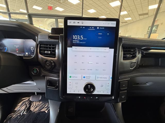 Certified 2025 Ford F150 Lightning Flash AWD/4WD image 21