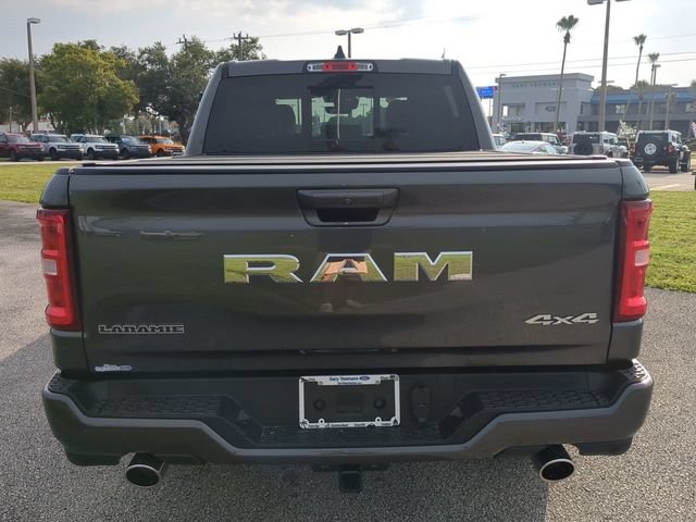 Used 2025 RAM 1500 Laramie w/ Sport Appearance Package AWD/4WD image 5