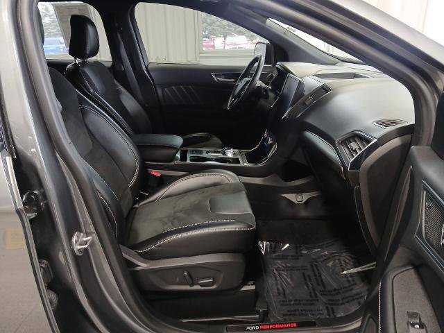 Certified 2023 Ford Edge ST image 18