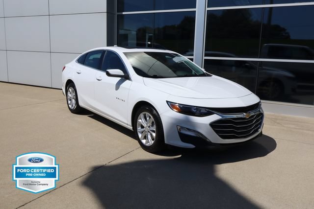 Used 2024 Chevrolet Malibu LT FWD image 2
