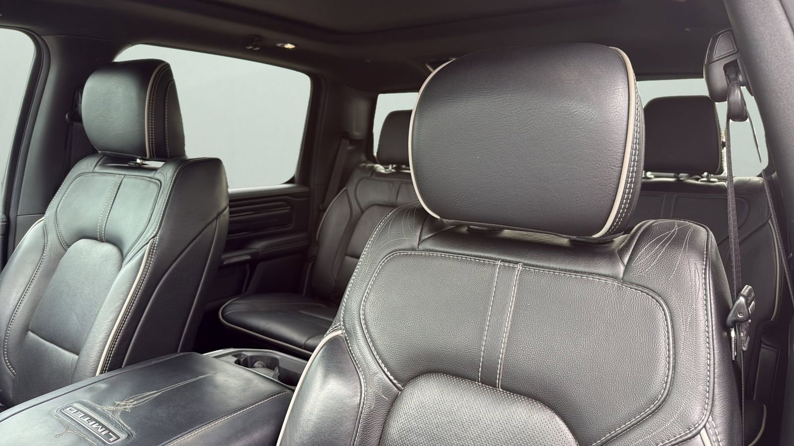 Used 2023 RAM 1500 Limited w/ Night Edition AWD/4WD image 9
