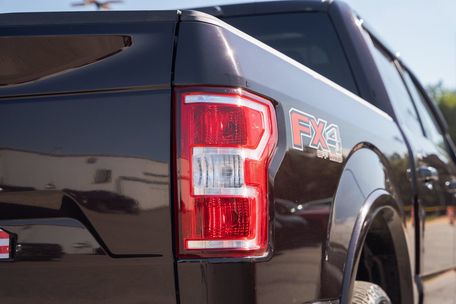 Certified 2020 Ford F150 XLT w/ Equipment Group 302A Luxury AWD/4WD image 18