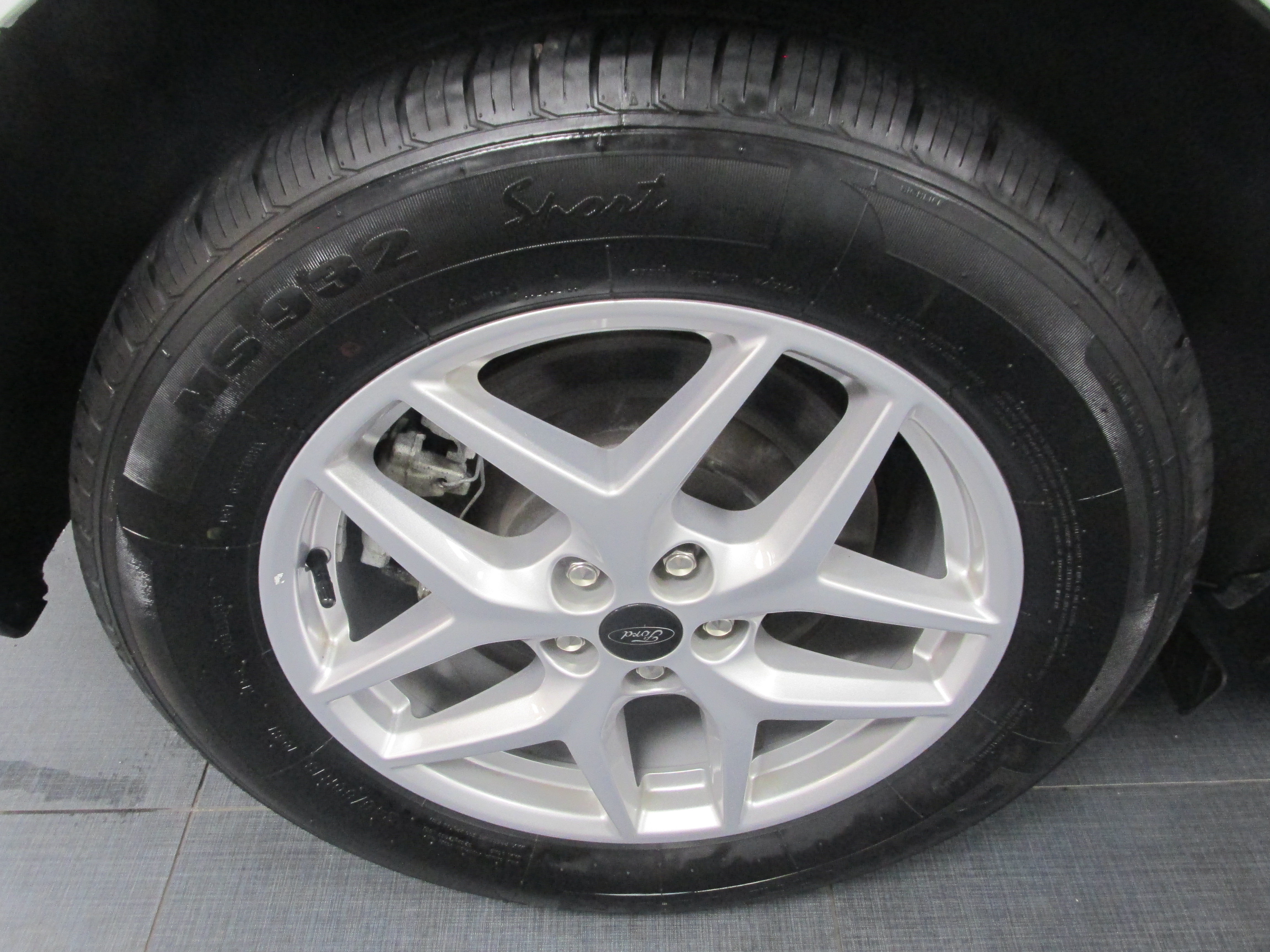 Certified 2024 Ford Edge SEL AWD/4WD image 16