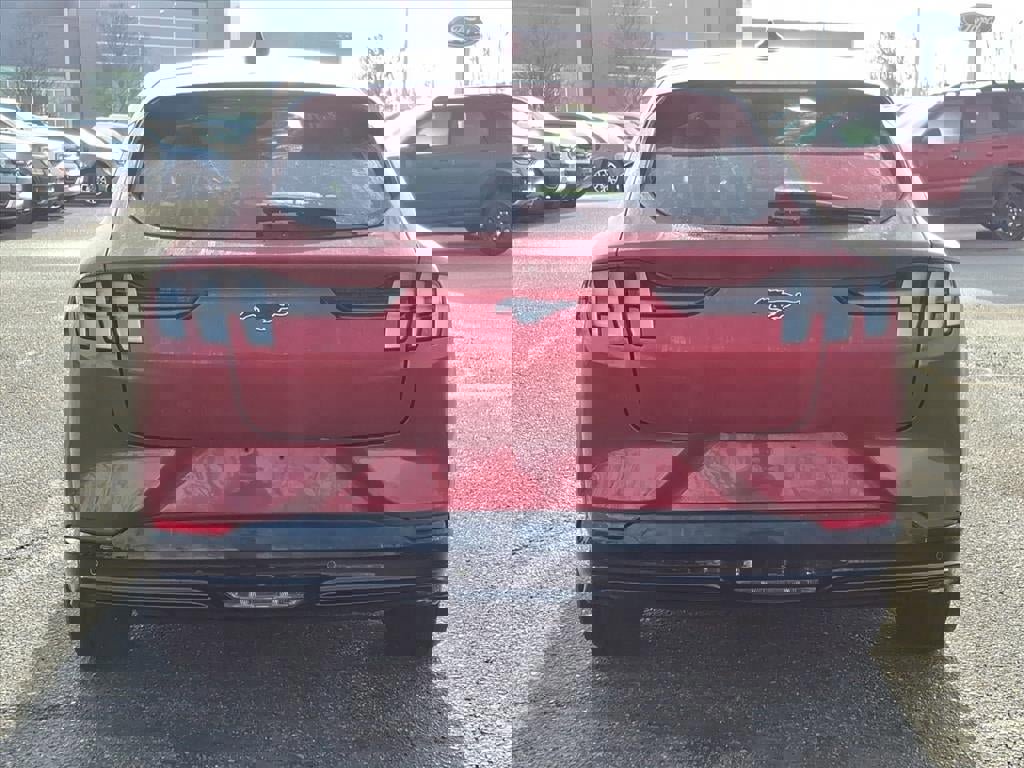 Certified 2021 Ford Mustang Mach-E Premium image 4